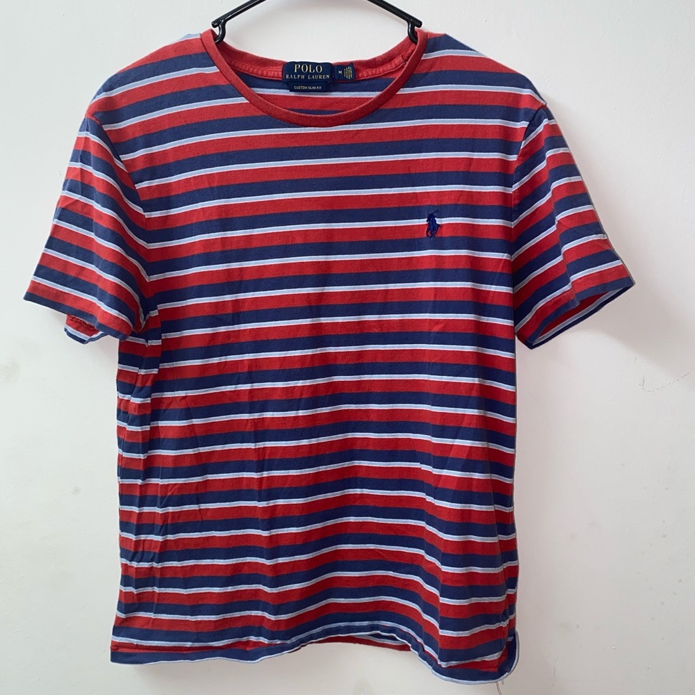 Amazing striped polo shirt